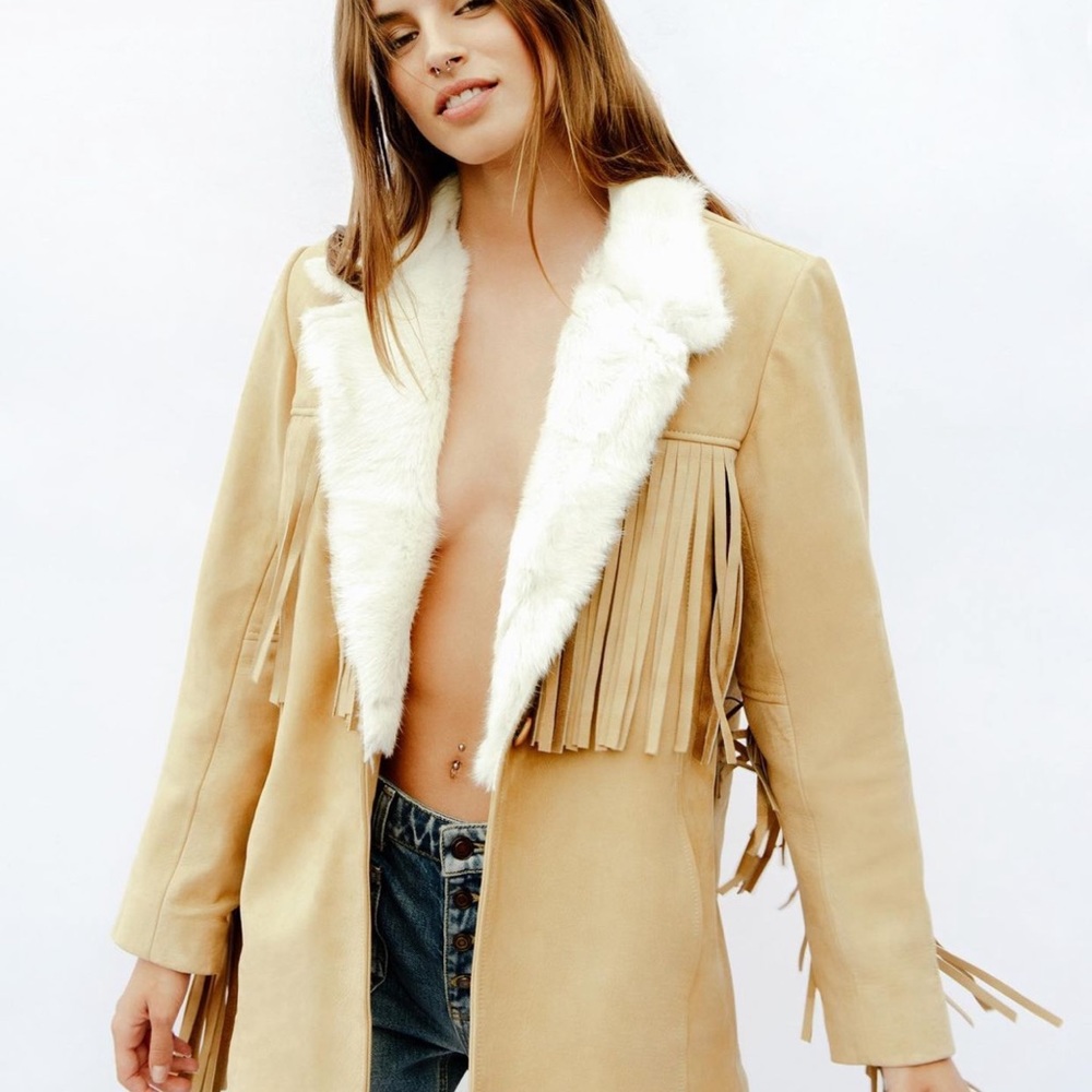 Copy- UNDERSTATED LEATHER buttercup blazer